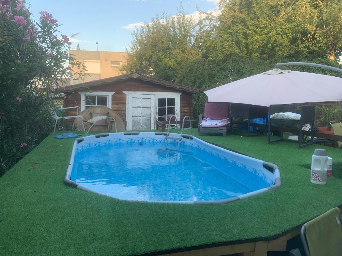 Joli Studio Tout Confort Avec Toutes Commodites Vaulx-en-Velin Luaran gambar